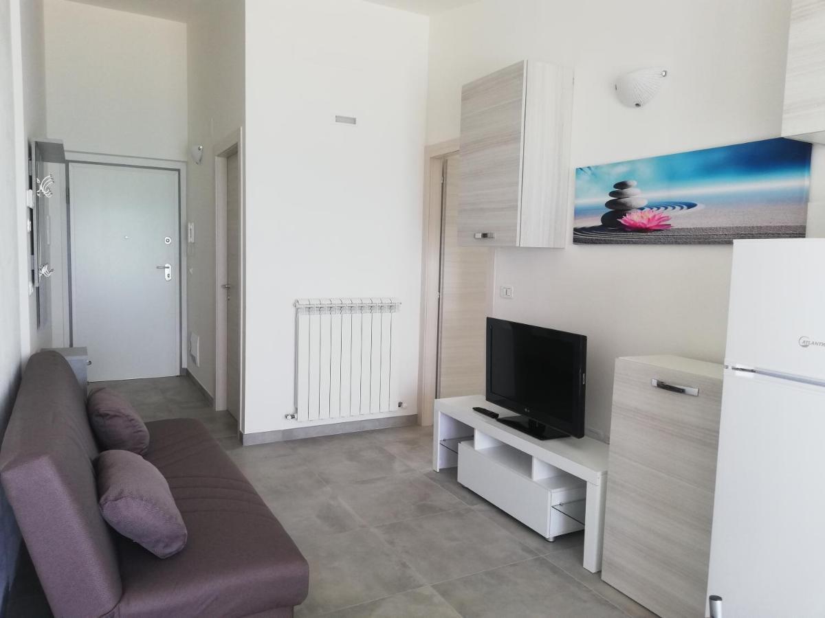 Attico Fronte Mare Apartman Martinsicuro Kültér fotó