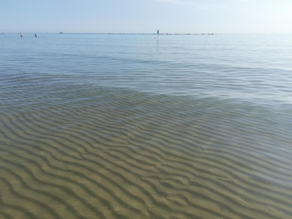 Attico Fronte Mare Apartman Martinsicuro Kültér fotó